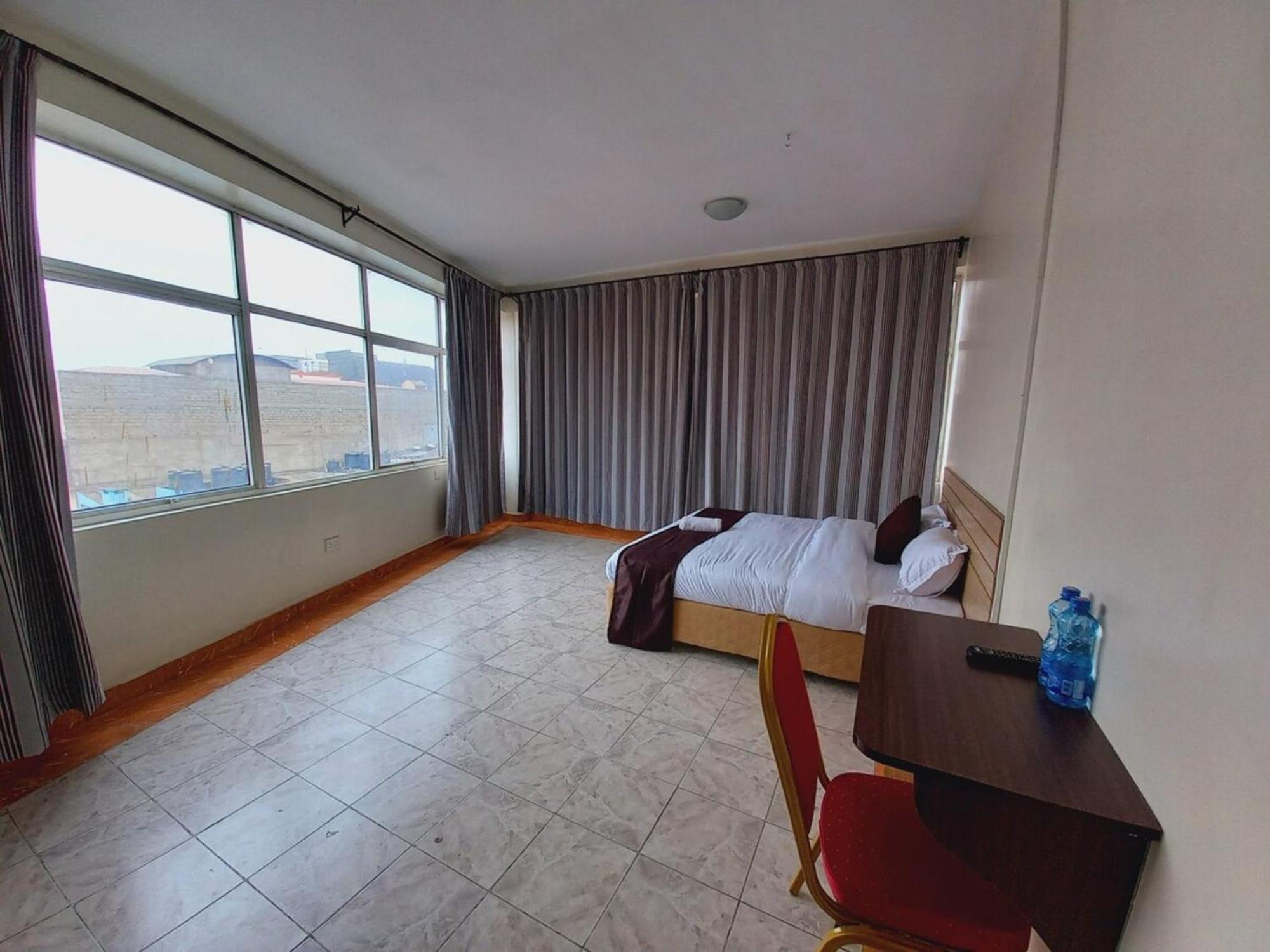 Fahari Bliss Hotel Nairobi Esterno foto